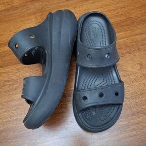 Crocs classic crush sandal mens 7 women's 9